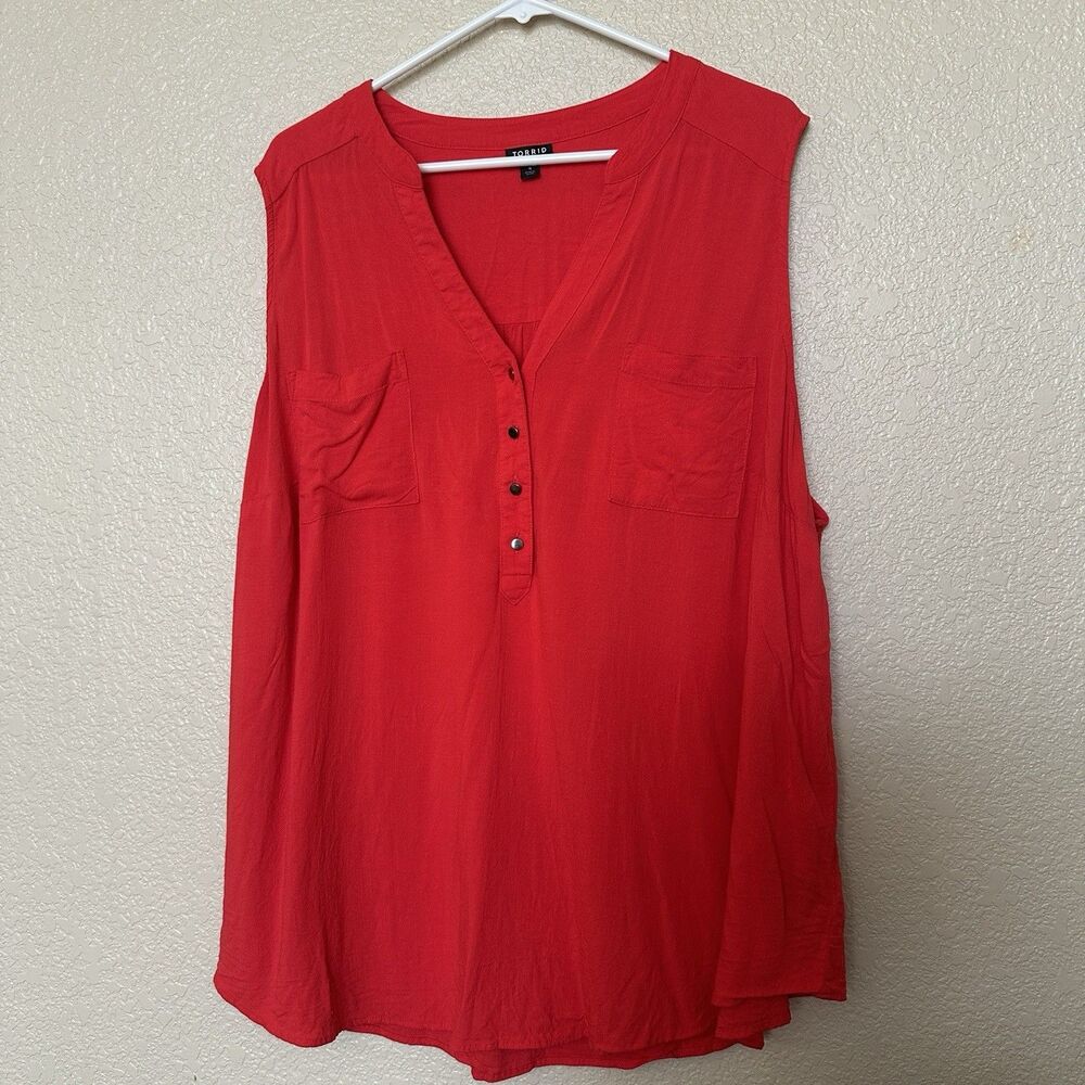 Torrid HARPER PULLOVER TANK - TEXTURED STRETCH WOVEN PLAID RED‎ Size 4